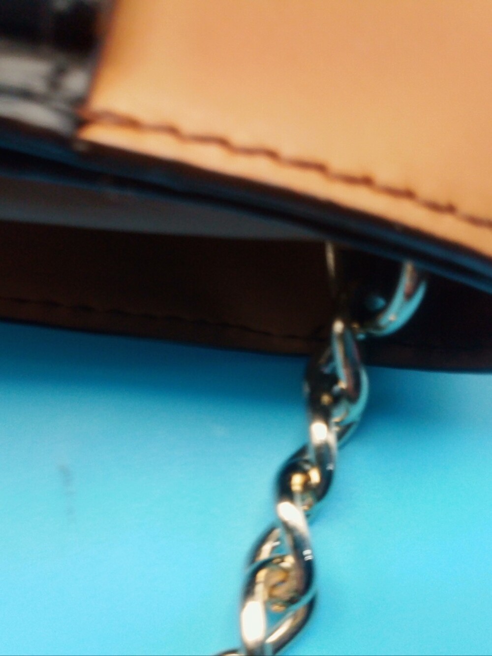 kate spade Vintage Mara Villabella Ave Small Camel/Black Flap Style Shouler Bag - Picture 11 of 14